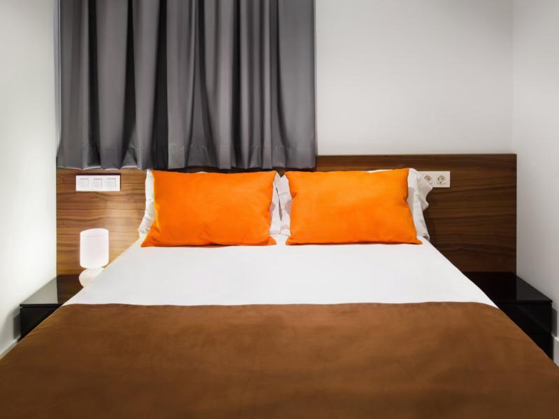 Weflating Gracia Apartment Barcelona Bagian luar foto