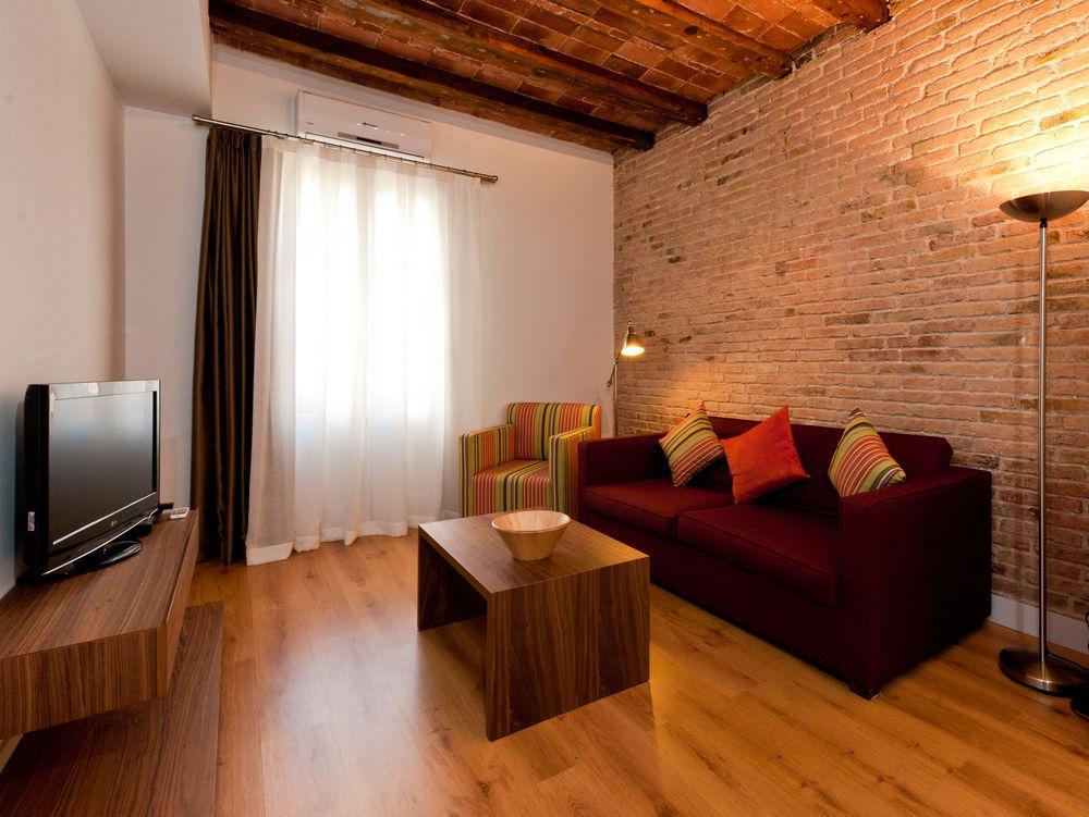 Weflating Gracia Apartment Barcelona Bagian luar foto