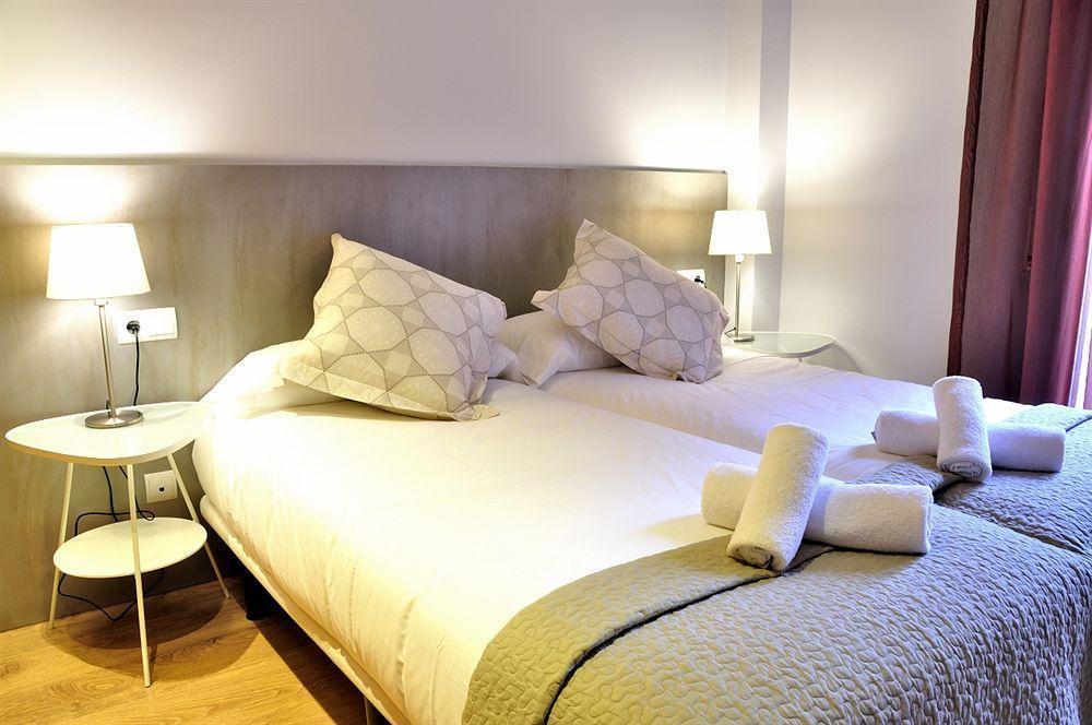 Weflating Gracia Apartment Barcelona Bagian luar foto