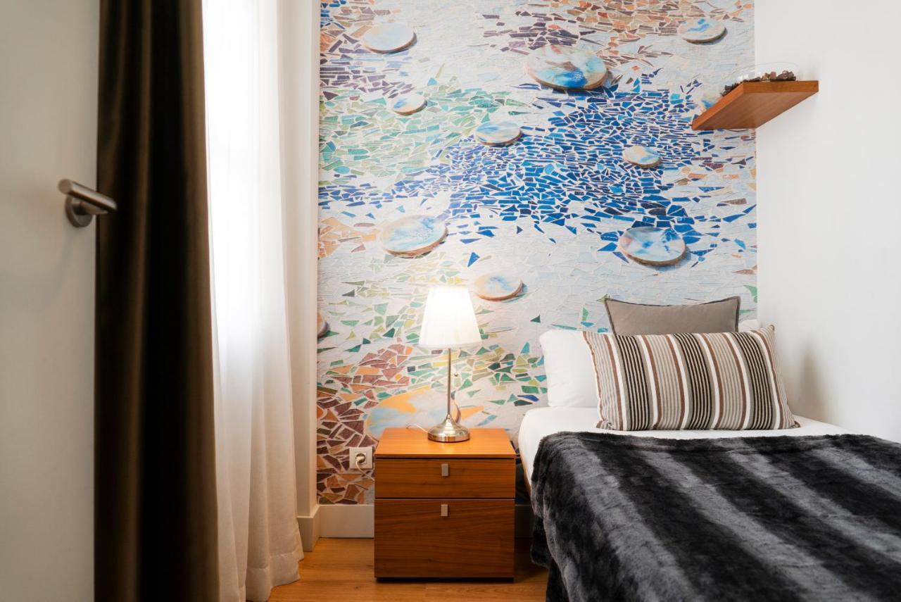 Weflating Gracia Apartment Barcelona Bagian luar foto